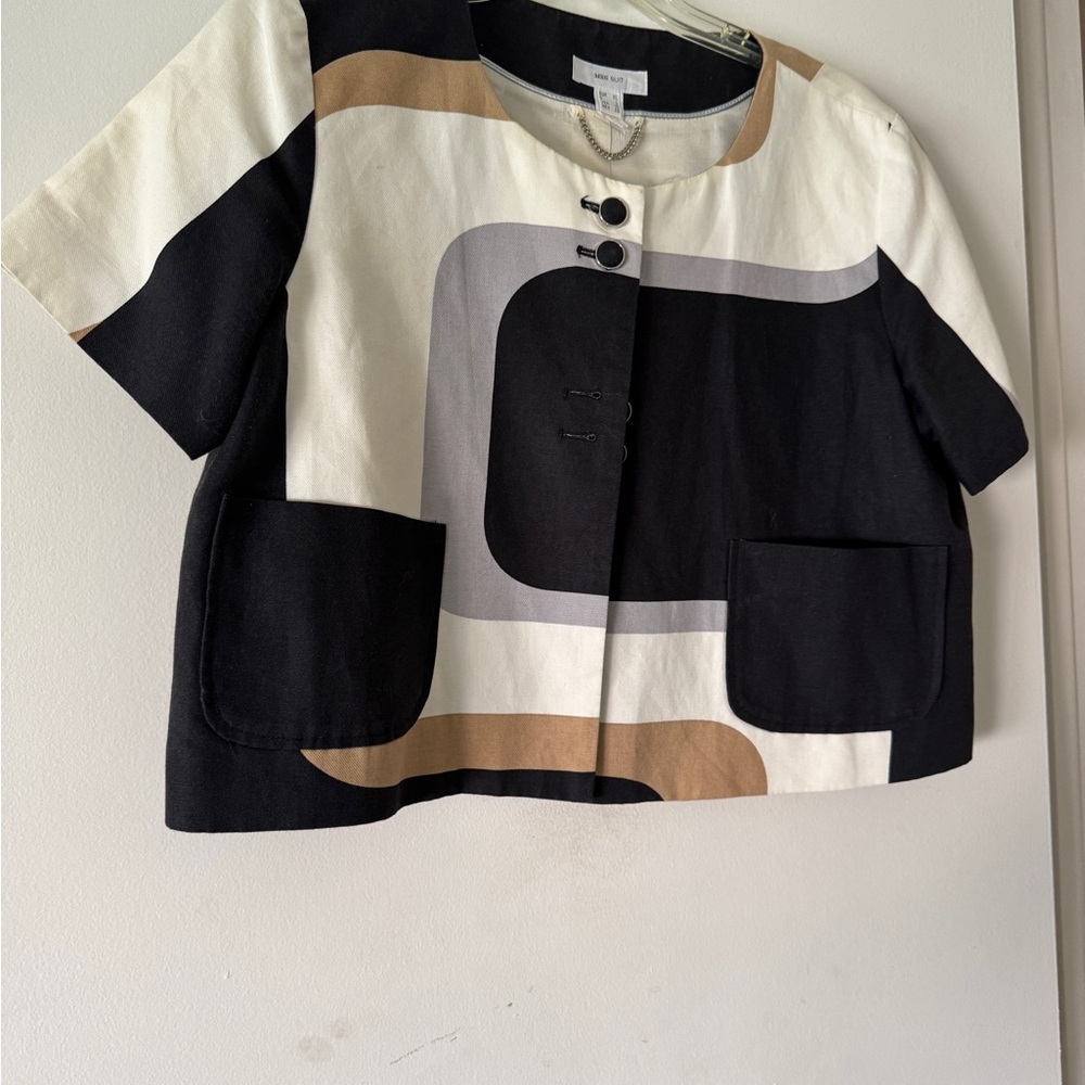 MNG SUIT Stylish Lined Black and Tan Geometric Jacket